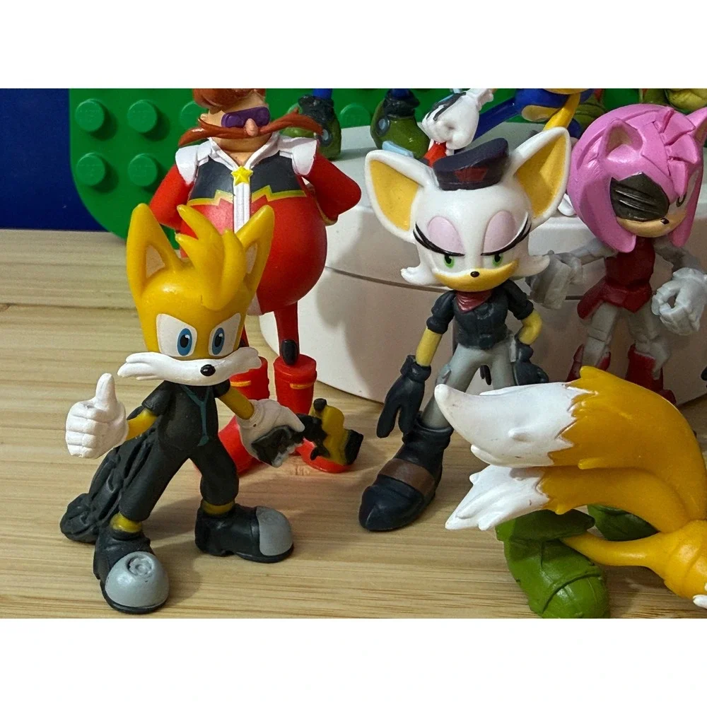 Sonic Prime Action Figure Lot 10pc Netflix Series Sonic Tails Knuckles Amy Rose